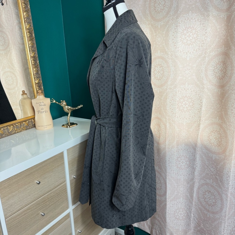 Relativity Polka Dot Hibiscus Floral Black Print Gray Trench Coat Size Small - Picture 4 of 15